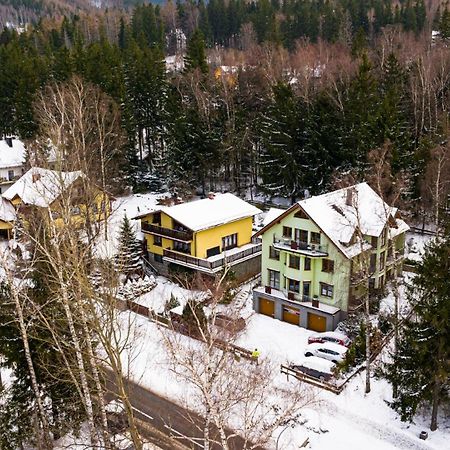 Wonder Home - Apartamenty Z Balkonami Przy Szlakach Turystycznych - Blisko Plac Zabaw I Boisko Do Gry คาร์ปัตซ์ ภายนอก รูปภาพ